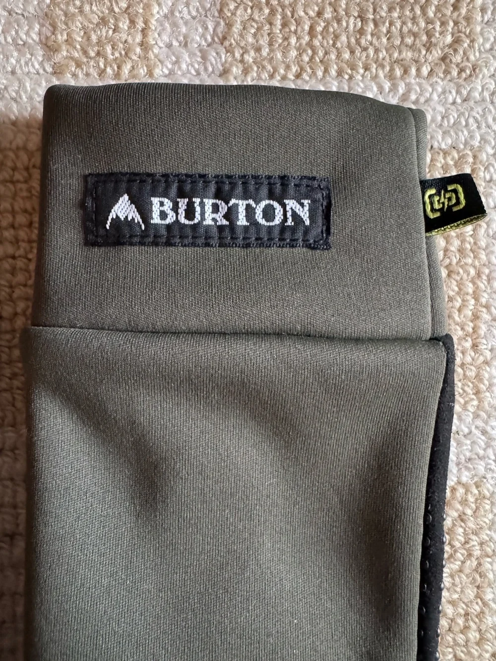 Burton Touchscreen Fleece Lined Gloves Olive Green Size Medium